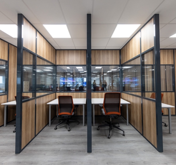 Partitioned workstations within a platform office